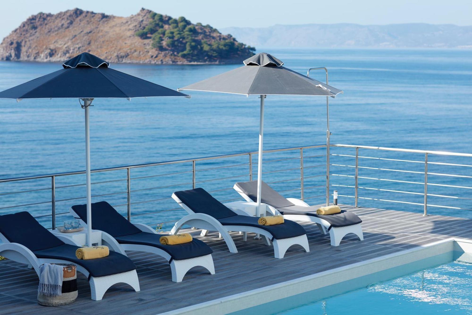 Eleia Seafront Rooms & Villas Pétra Eksteriør bilde