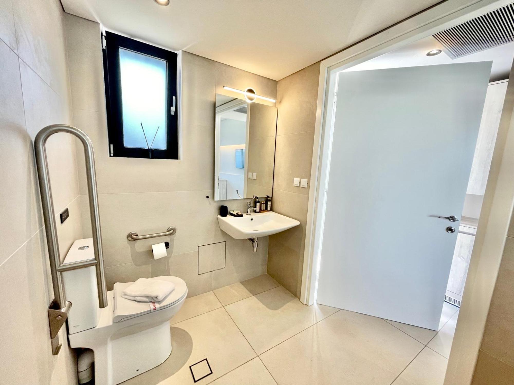 Eleia Seafront Rooms & Villas Pétra Eksteriør bilde
