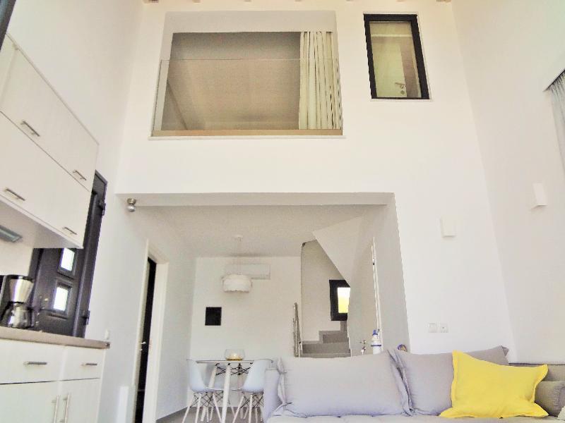 Eleia Seafront Rooms & Villas Pétra Eksteriør bilde