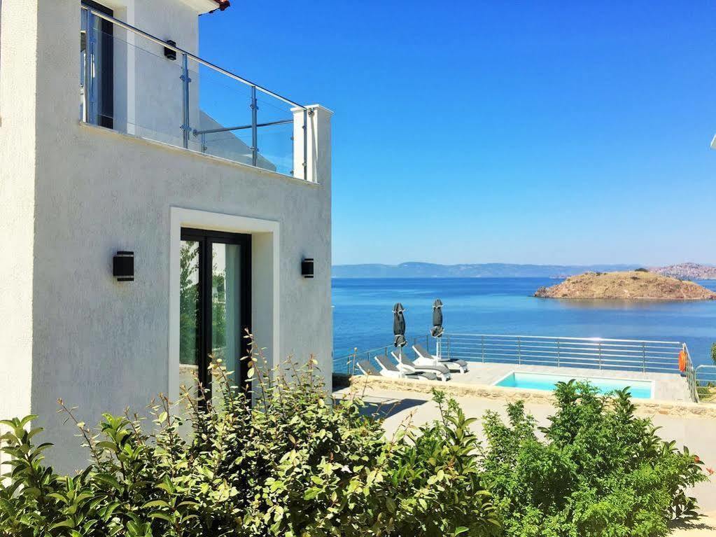 Eleia Seafront Rooms & Villas Pétra Eksteriør bilde