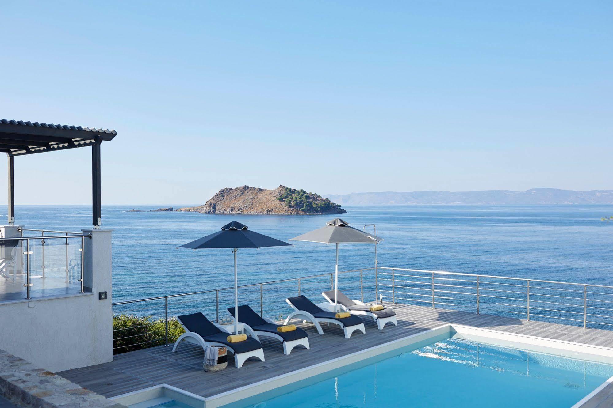 Eleia Seafront Rooms & Villas Pétra Eksteriør bilde